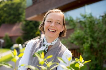 Portrait von Beate Fritsch der Restaurantleiterin und Sommelière